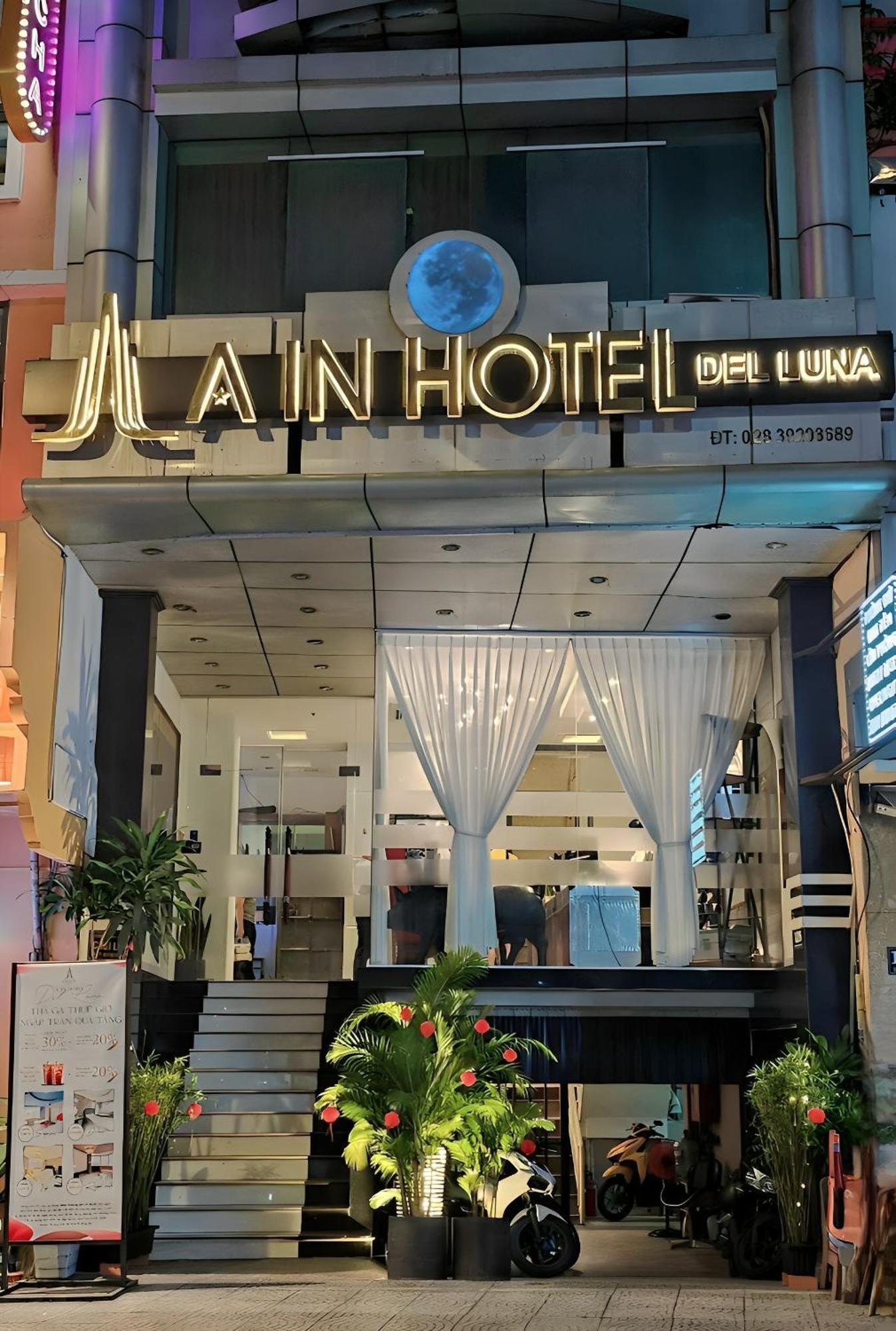 A In Hotel Del Luna 호치민 외부 사진